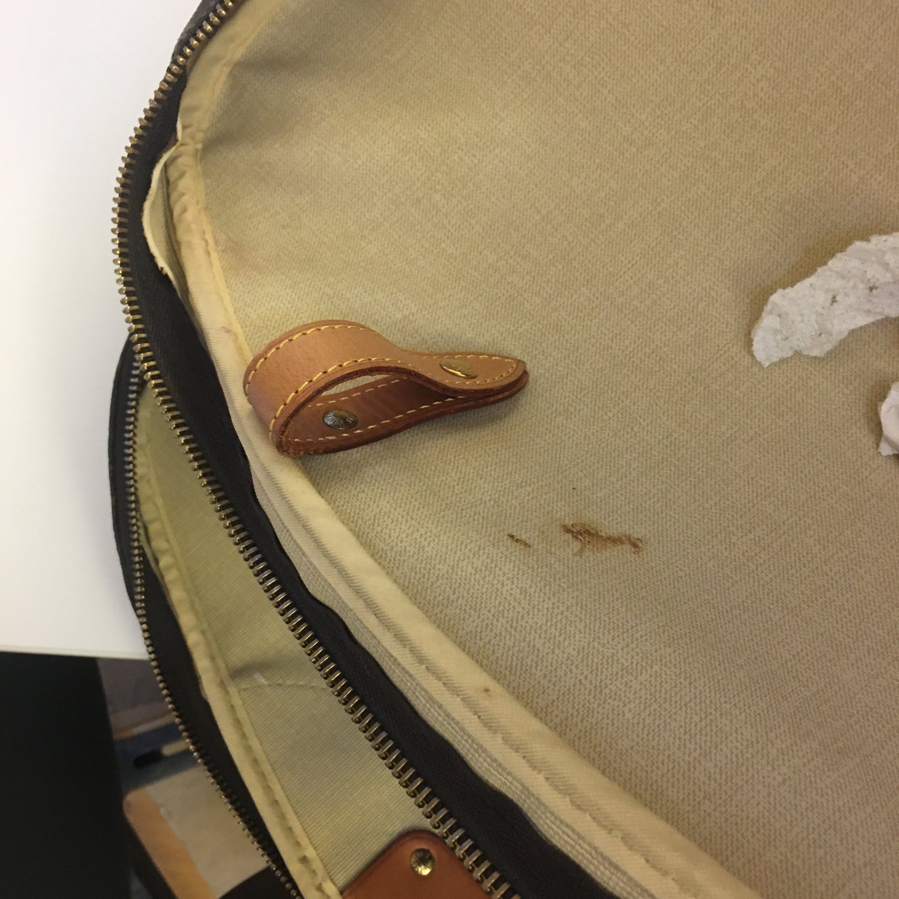 Louis Vuitton Valise Alizé Travel Bag in Brown Canvas – Fancy Lux