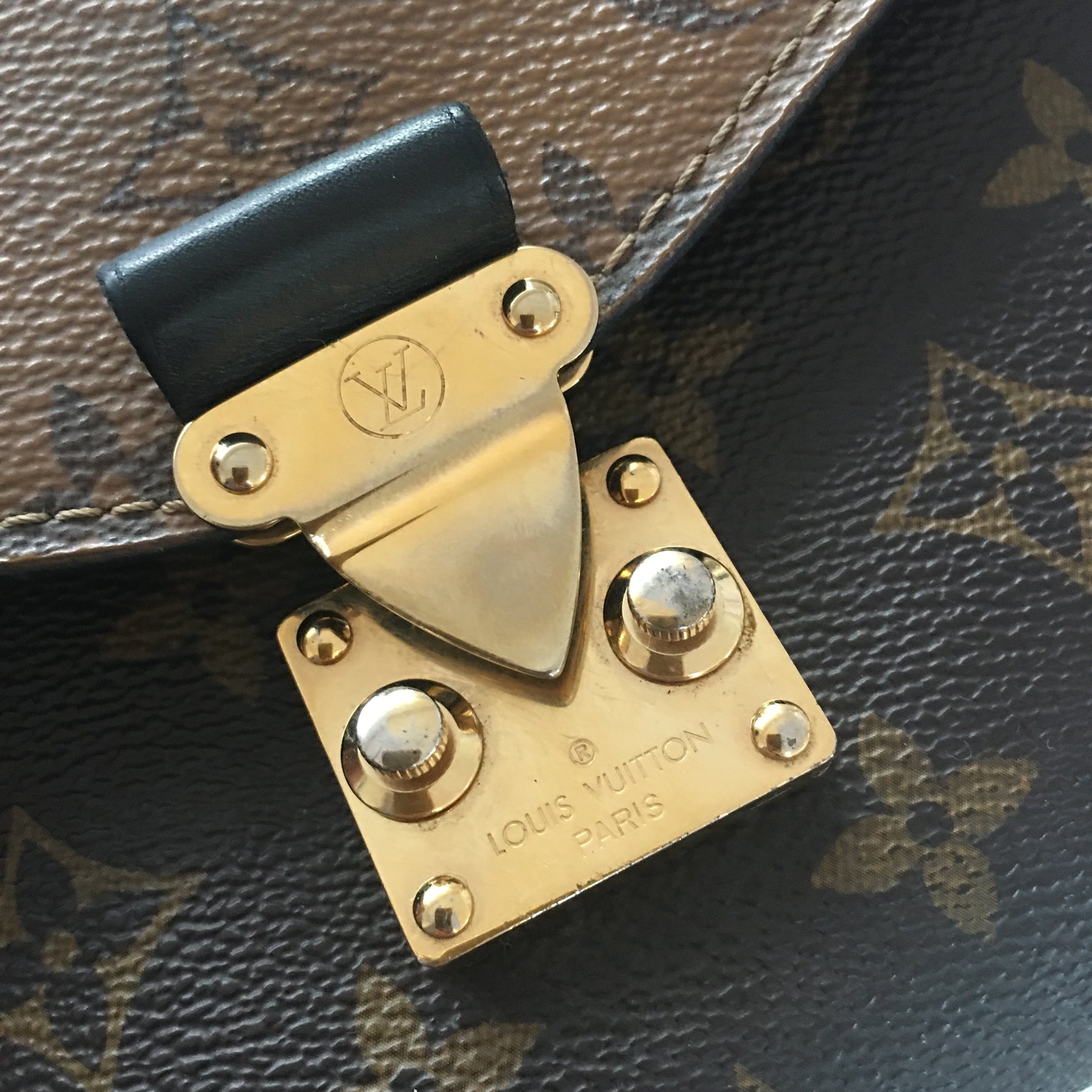 Metis cloth crossbody bag Louis Vuitton Brown in Cloth - 21993062